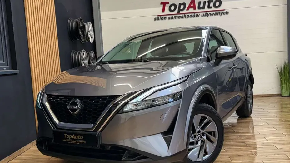 NISSAN Qashqai -