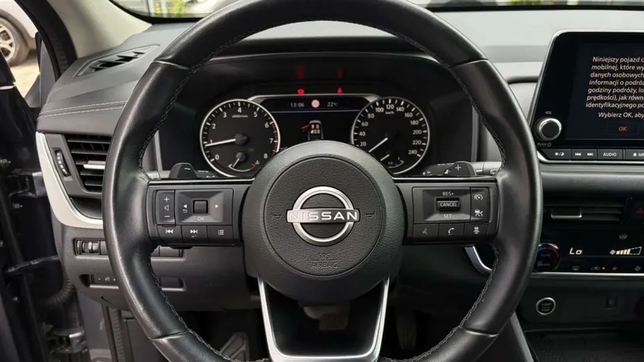 NISSAN Qashqai -
