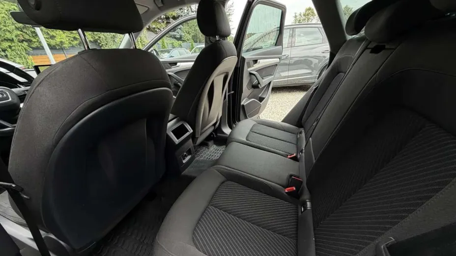 AUDI Q5 -