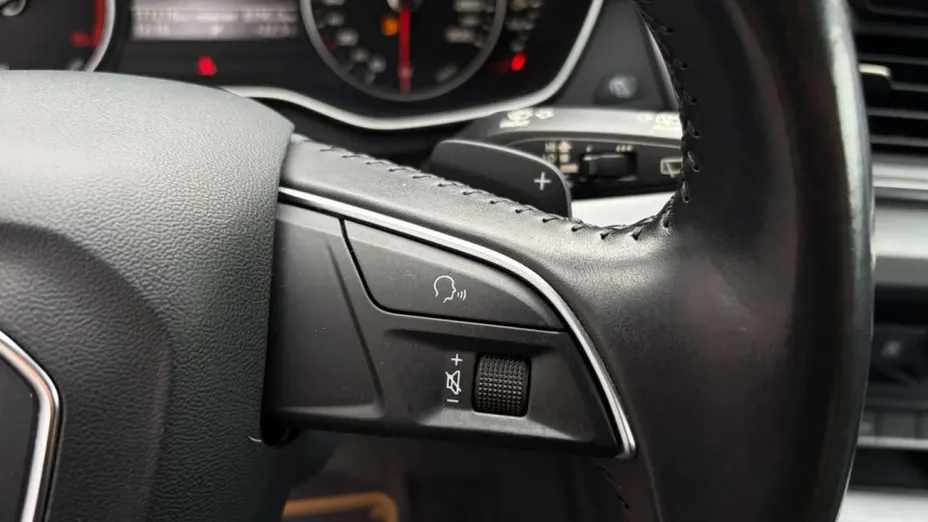 AUDI Q5 -