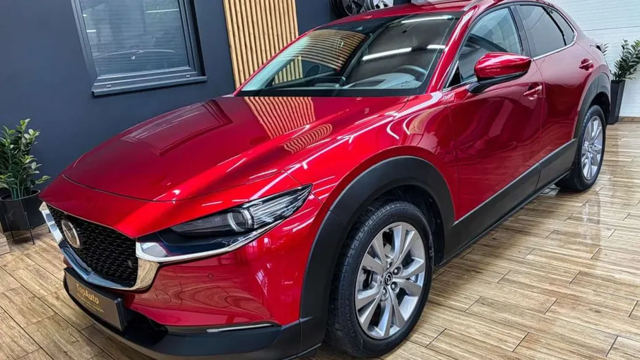 MAZDA CX-30 -