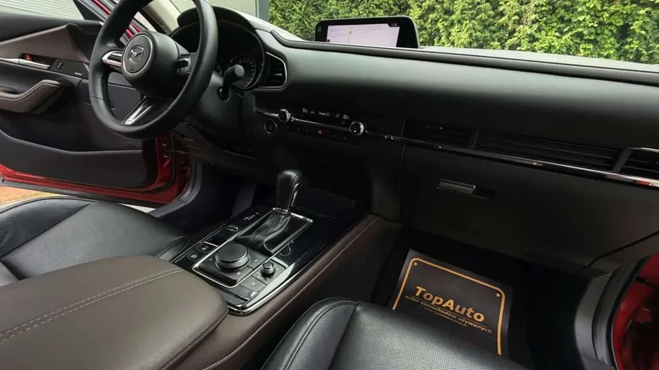 MAZDA CX-30 -