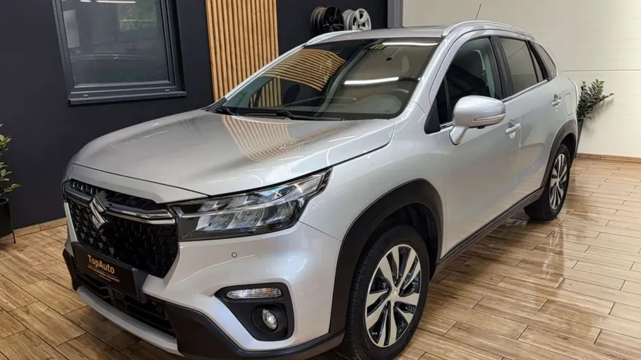 SUZUKI SX4 -
