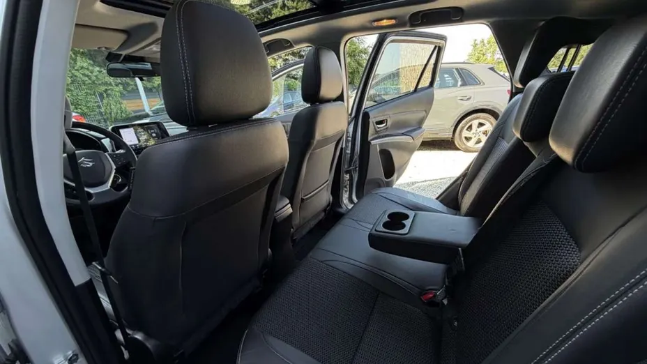 SUZUKI SX4 -