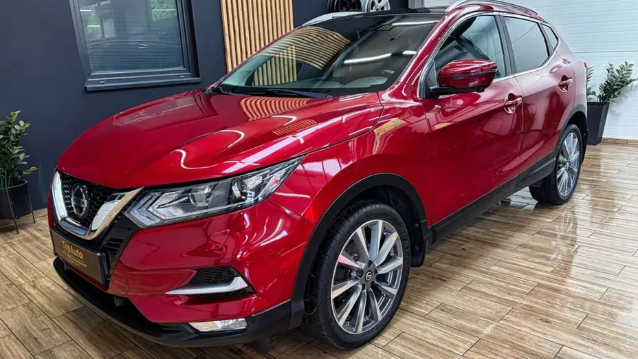 NISSAN Qashqai -
