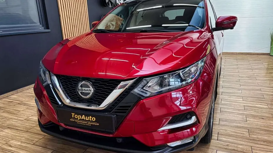 NISSAN Qashqai -
