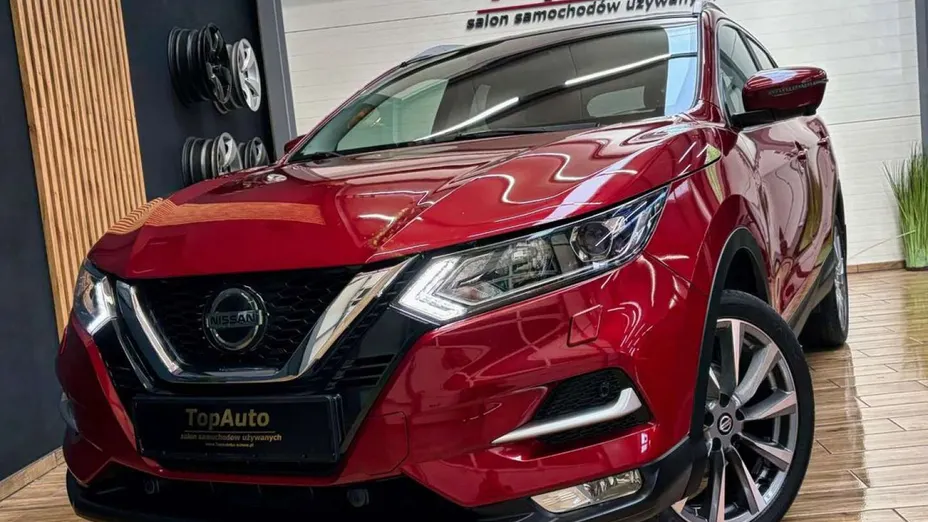 NISSAN Qashqai -
