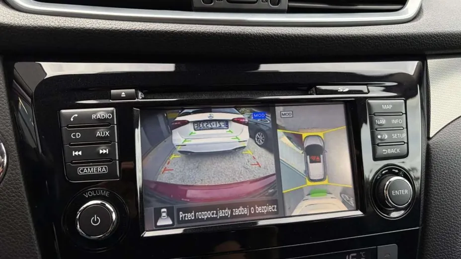 NISSAN Qashqai -