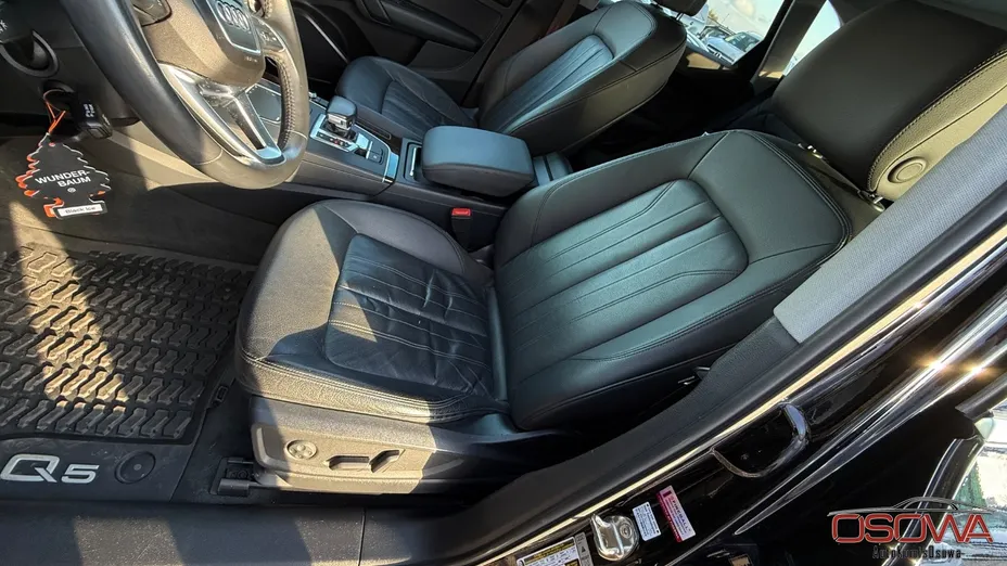 AUDI Q5 -