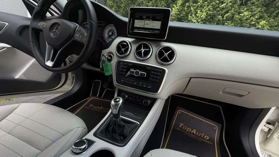 MERCEDES-BENZ A Klasa -