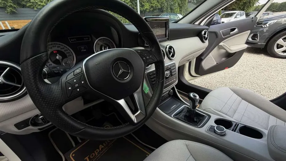 MERCEDES-BENZ A Klasa -