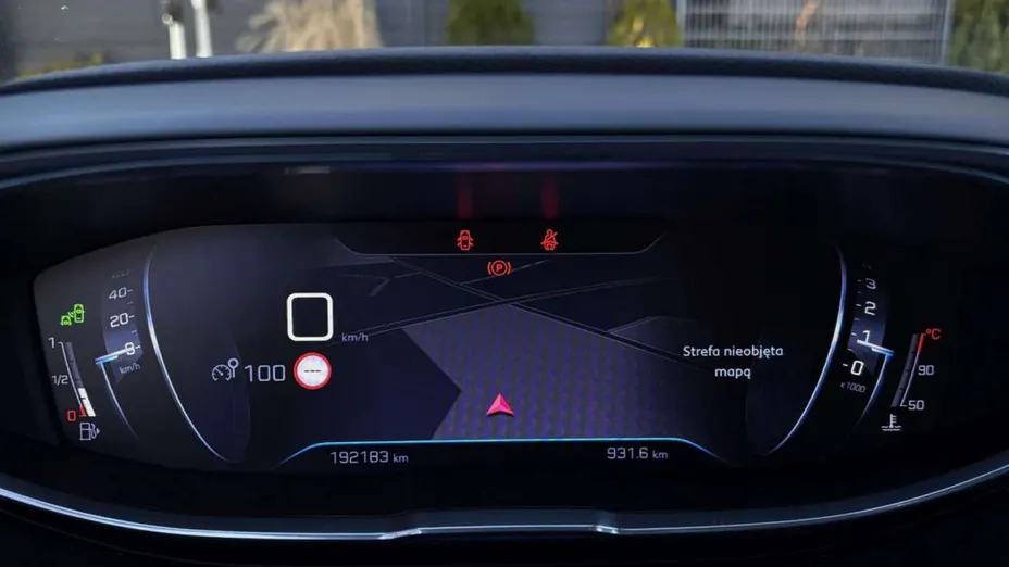 PEUGEOT 3008 -