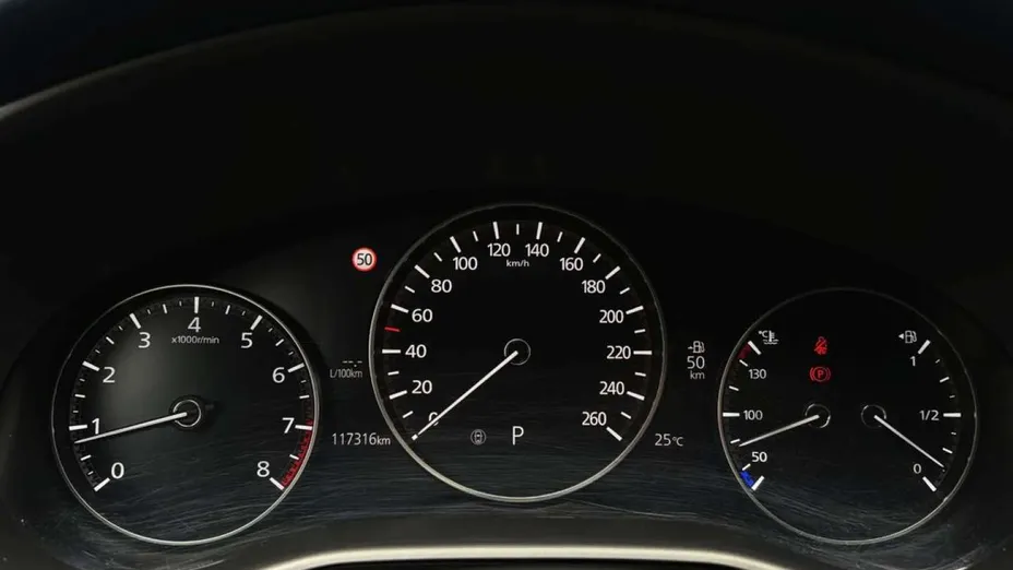 MAZDA CX-30 -