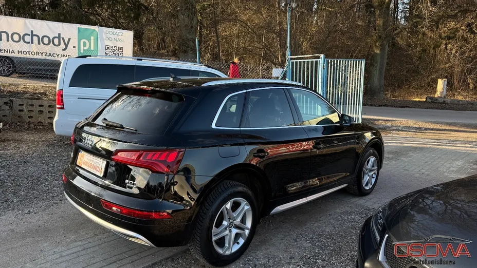 AUDI Q5 -