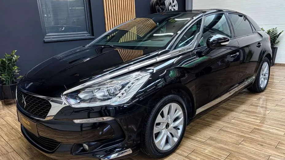 CITROEN DS5 -
