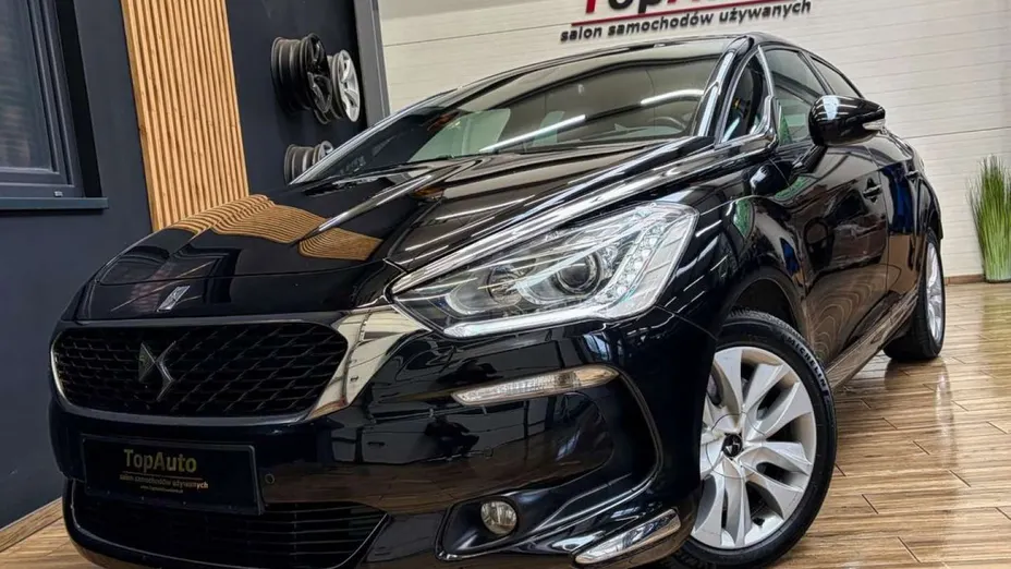 CITROEN DS5 -
