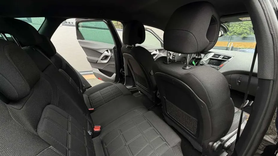 CITROEN DS5 -