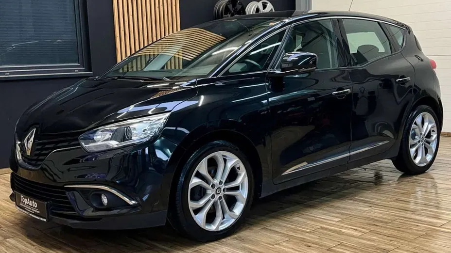 RENAULT Scenic -