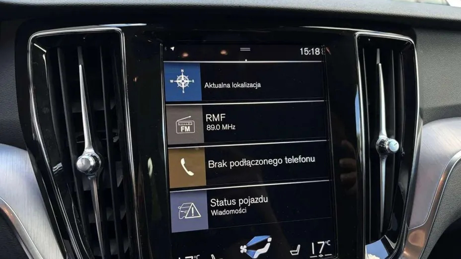 VOLVO V60 -