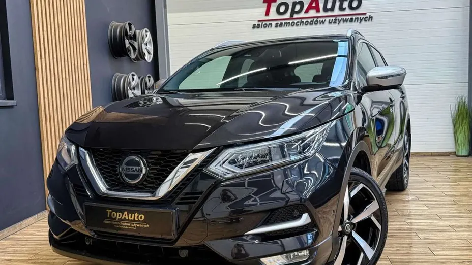 NISSAN Qashqai -