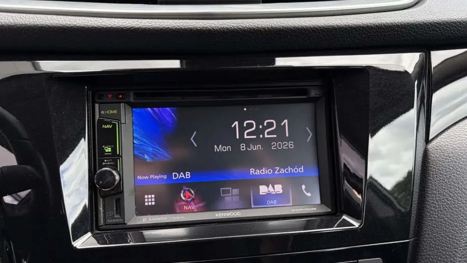 NISSAN Qashqai -