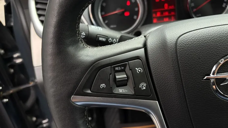 OPEL Mokka -