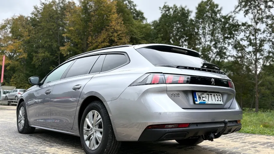 PEUGEOT 508 -