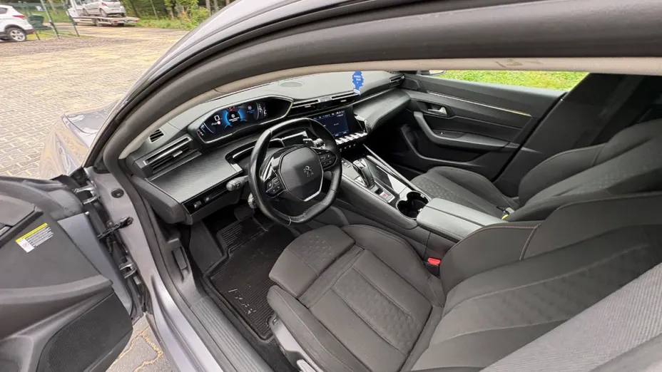 PEUGEOT 508 -