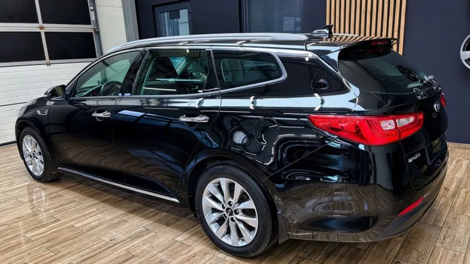 KIA Optima -