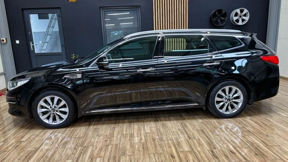 KIA Optima -