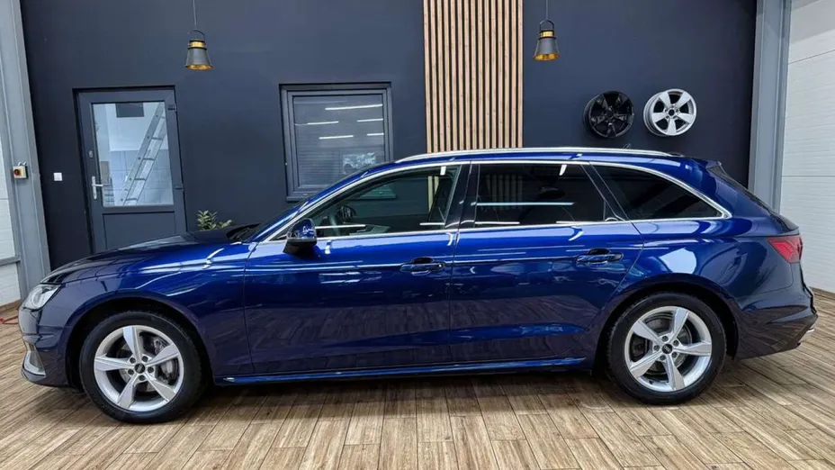 AUDI A4 Avant -