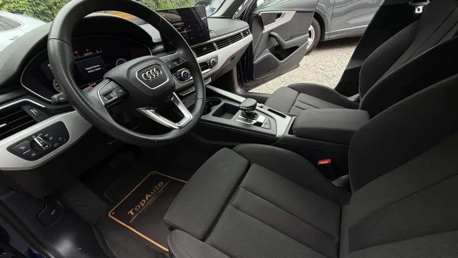 AUDI A4 Avant -