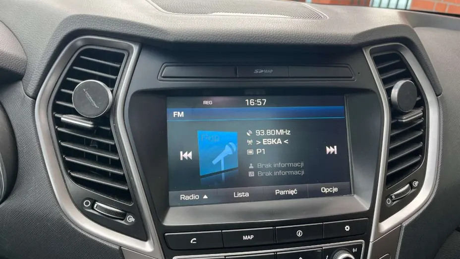 HYUNDAI Santa Fe -