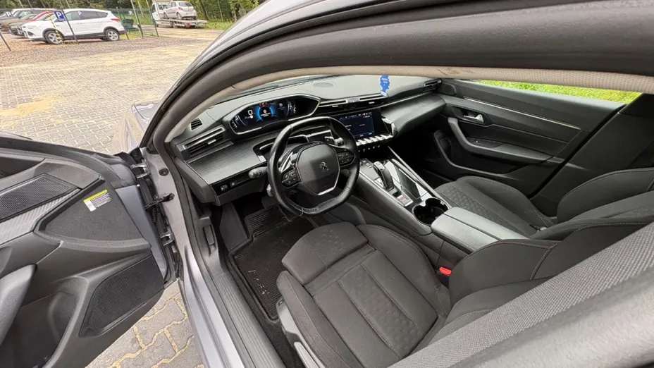 PEUGEOT 508 -
