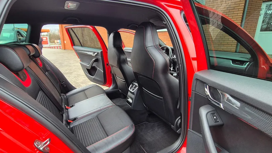 SKODA Octavia -