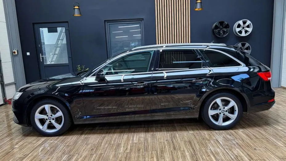 AUDI A4 Avant -