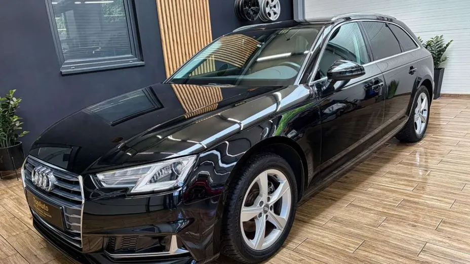 AUDI A4 Avant -