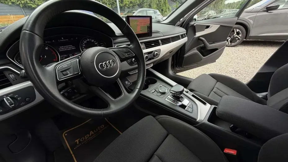 AUDI A4 Avant -
