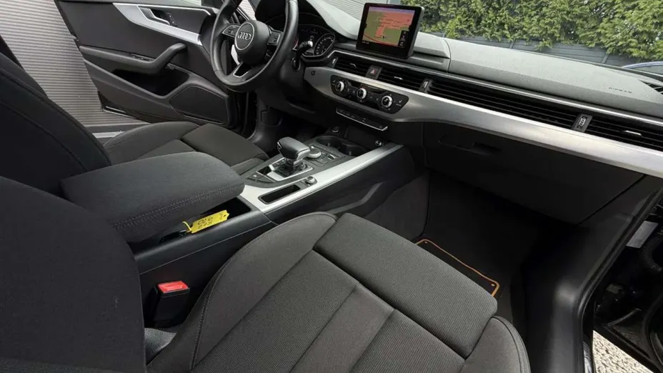AUDI A4 Avant -