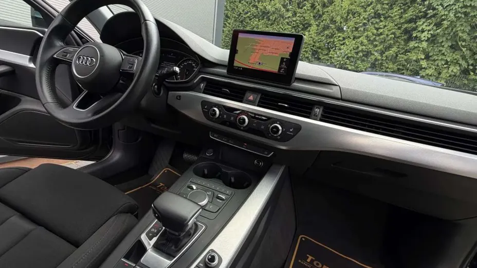 AUDI A4 Avant -