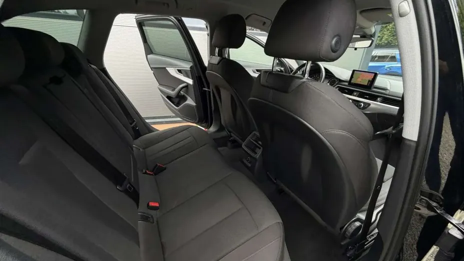 AUDI A4 Avant -