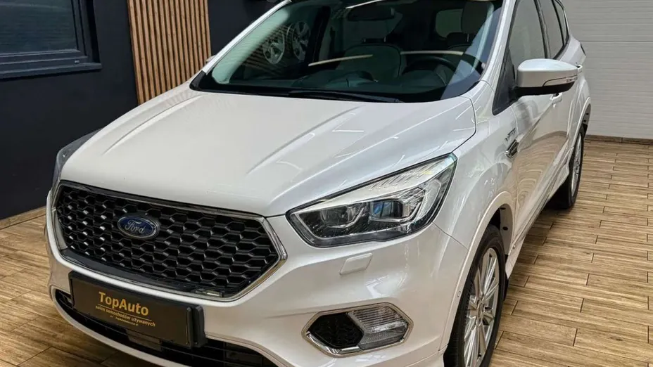 FORD Kuga -