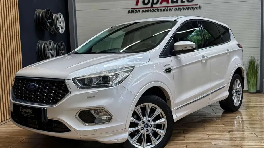 FORD Kuga -