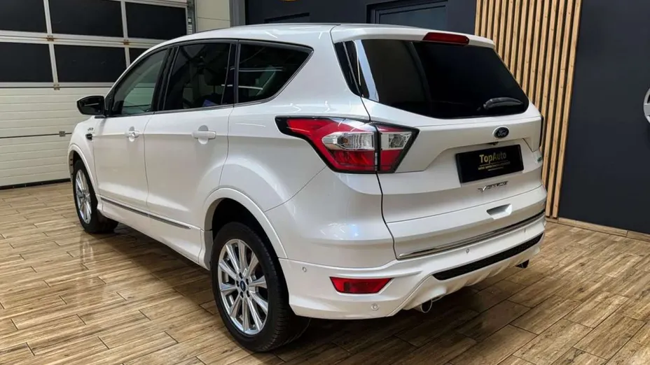 FORD Kuga -