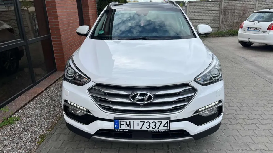 HYUNDAI Santa Fe -