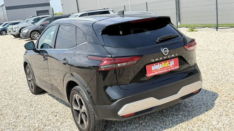 NISSAN Qashqai -
