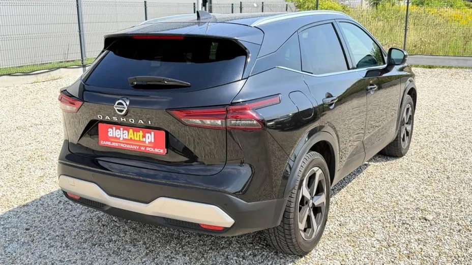NISSAN Qashqai -