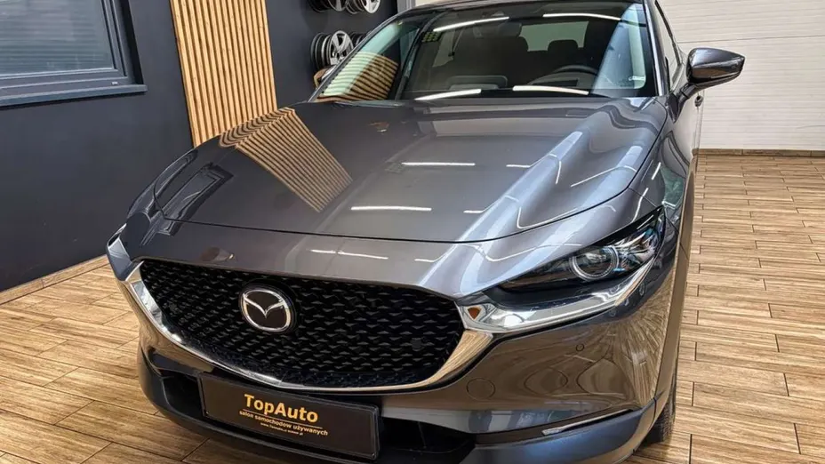 MAZDA CX-30 -