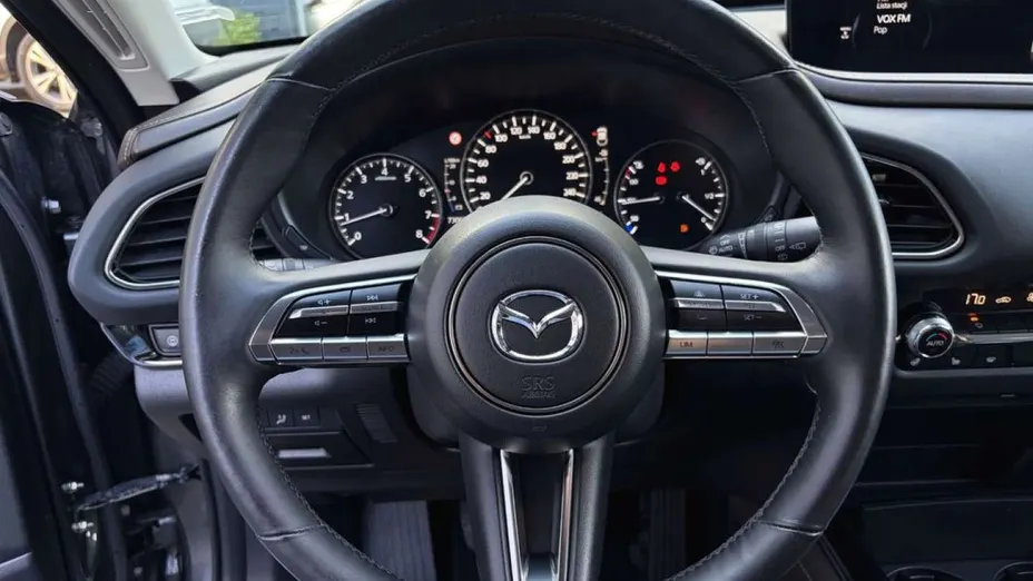 MAZDA CX-30 -