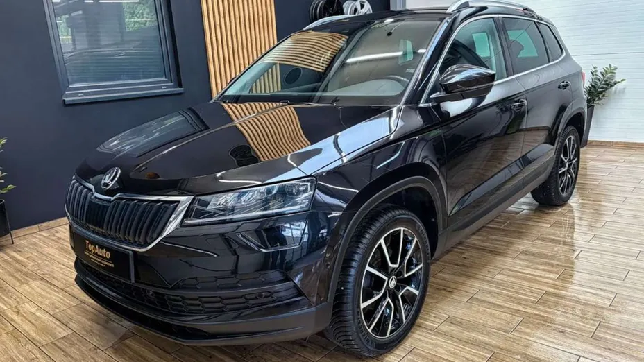 SKODA Karoq -